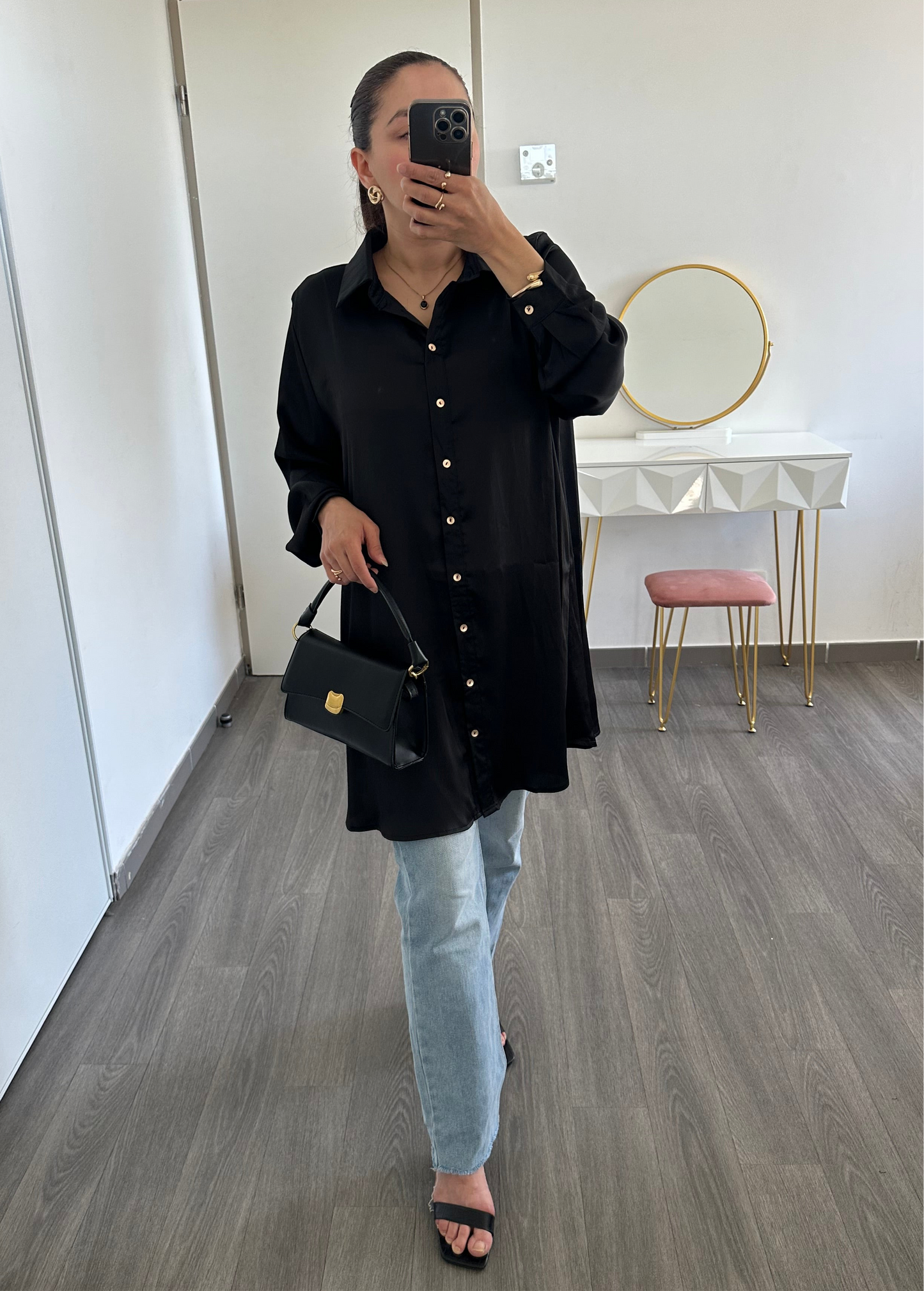 Chemise noire effet satiné