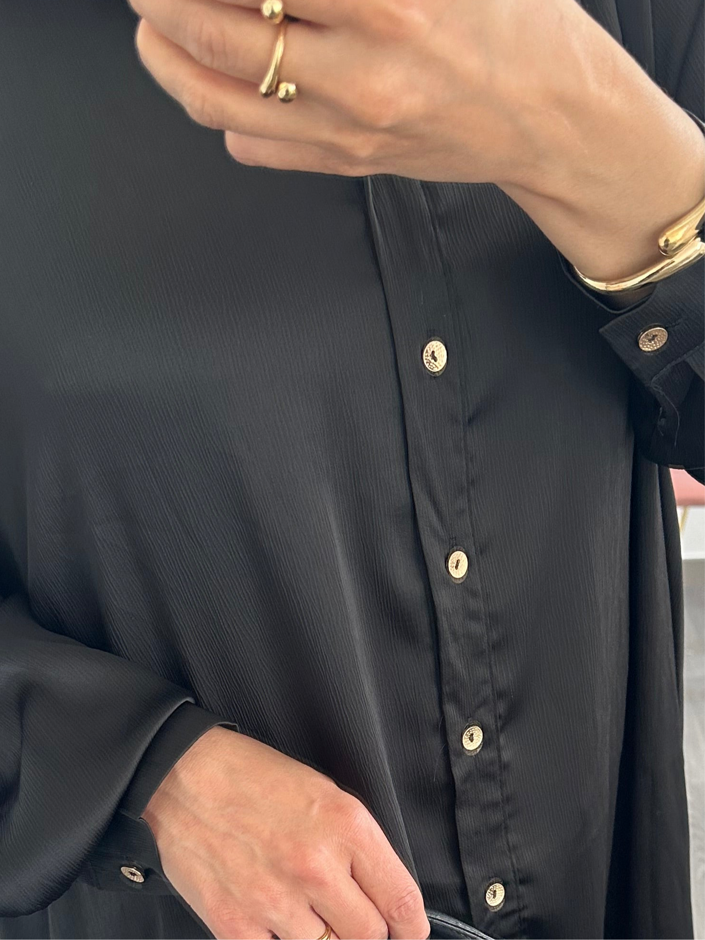 Chemise noire effet satiné