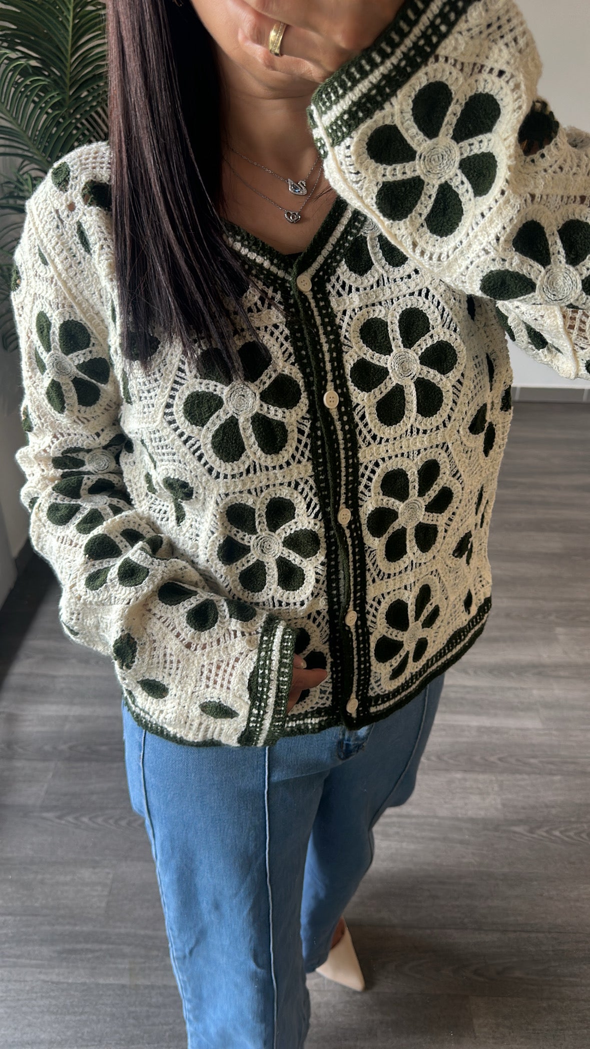 Gilet en Crochet Fleurs Vert
