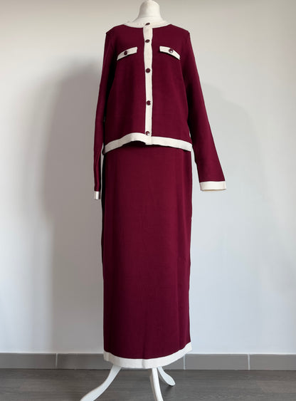 Ensemble cardigan et jupe