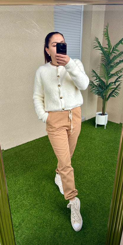 Pantalon élastique aux chevilles