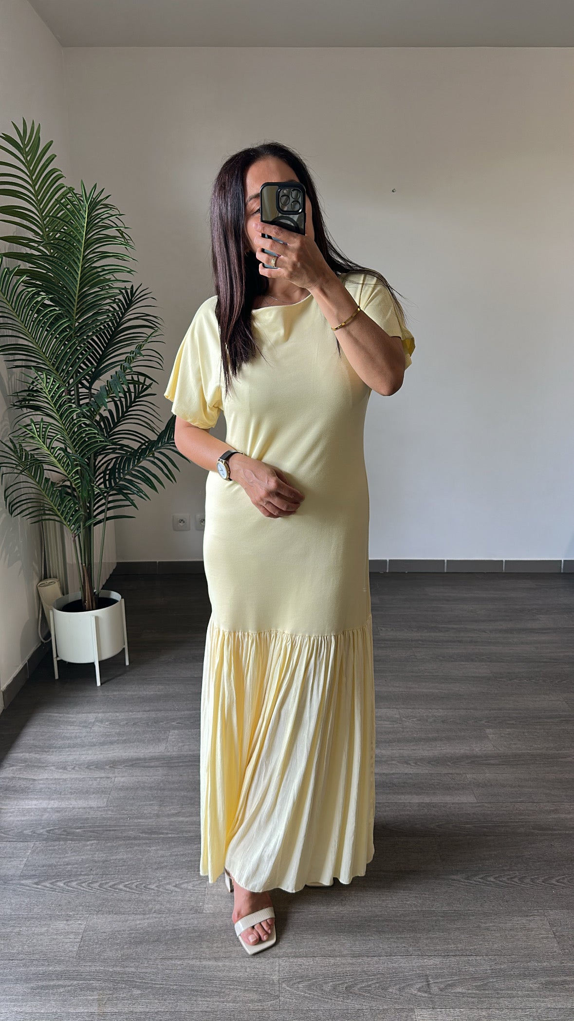 Robe Longue Jaune Pastel