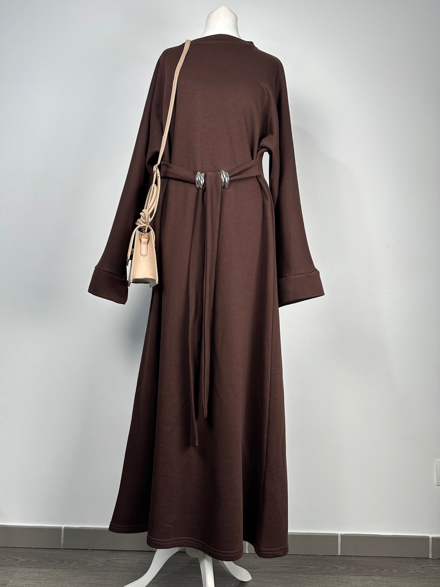 Robe longue ceinturée chocolat