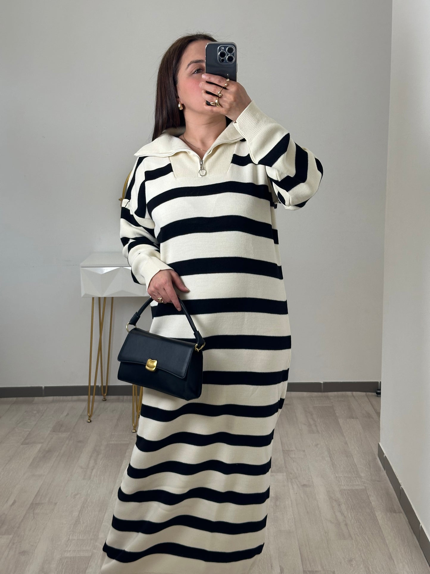 Robe pull à col demi zip