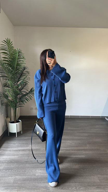 Ensemble en maille bleu roi – cardigan & Pantalon