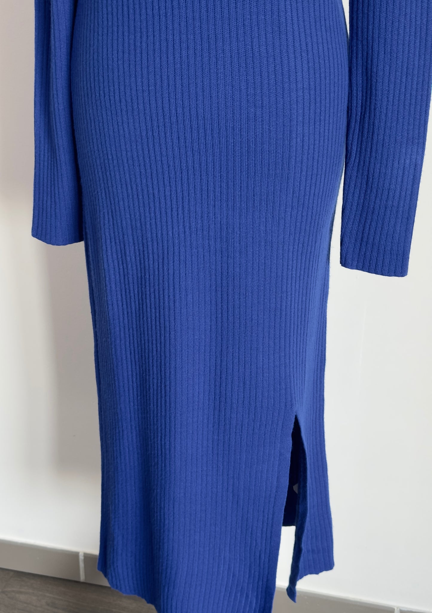 Robe longue maille col roulé bleu