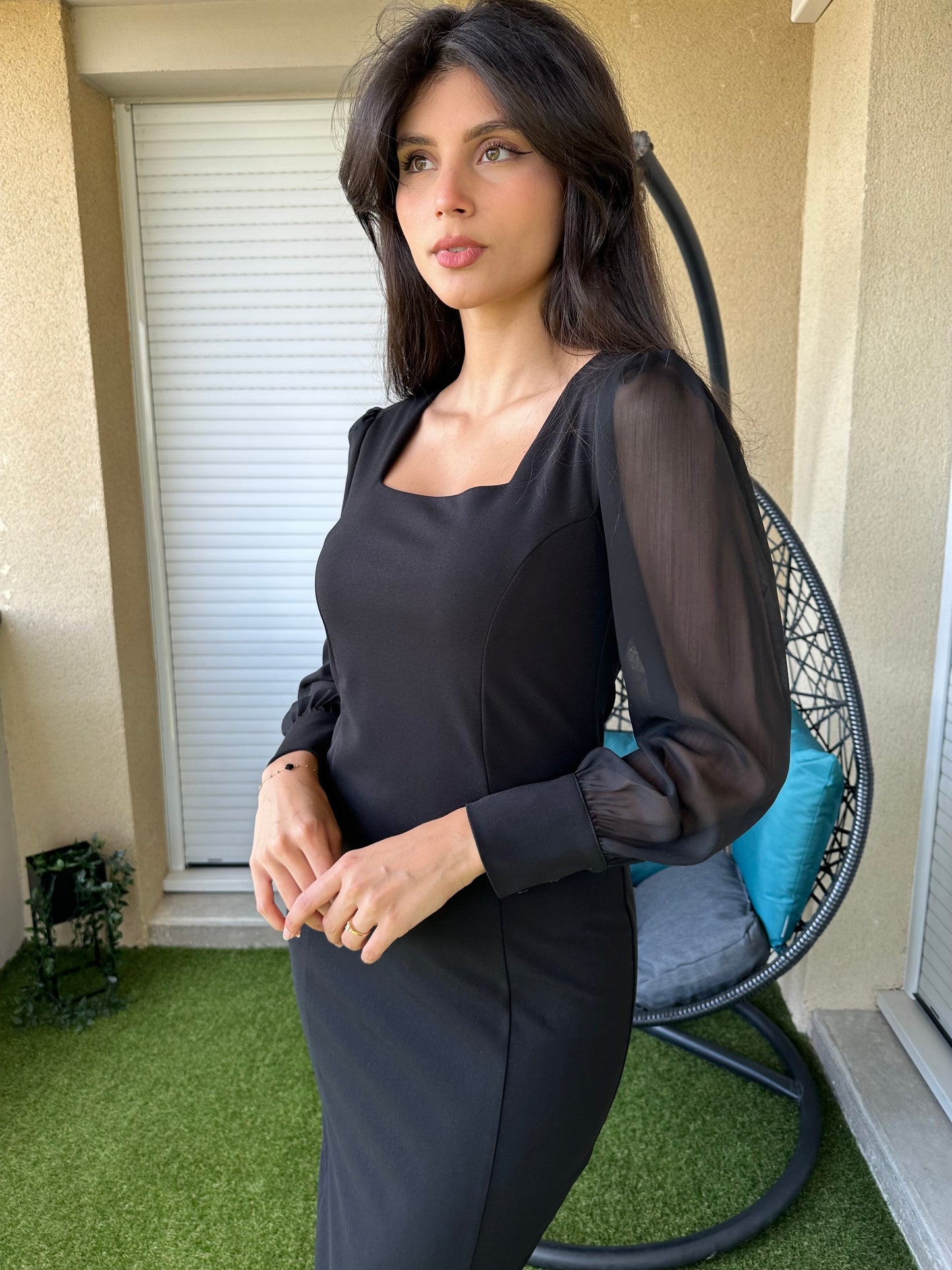 Robe avec manches en tulles