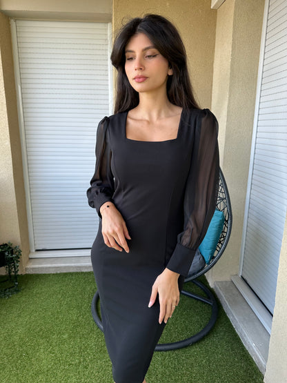 Robe avec manches en tulles