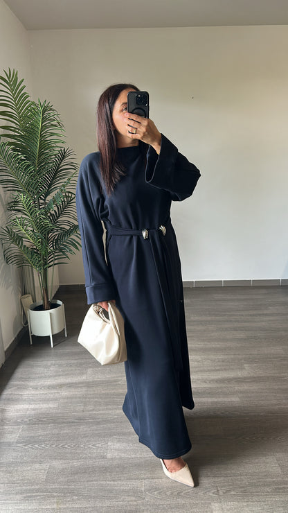 Robe longue ceinturée bleu marine