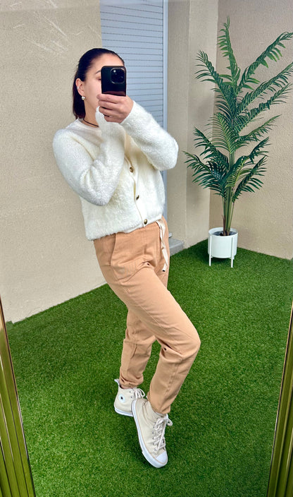 Pantalon élastique aux chevilles