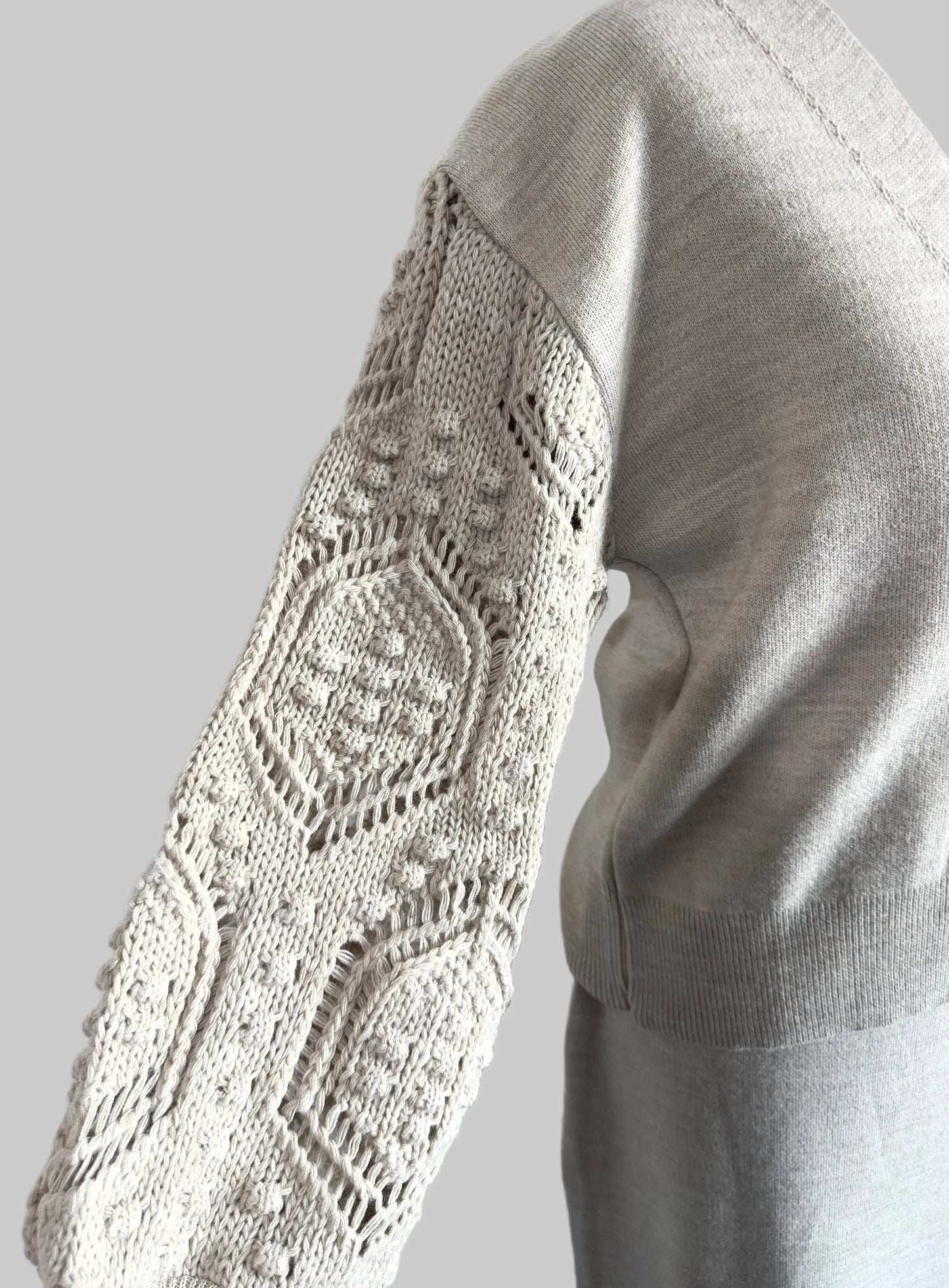 Ensemble cardigan et jupe beige