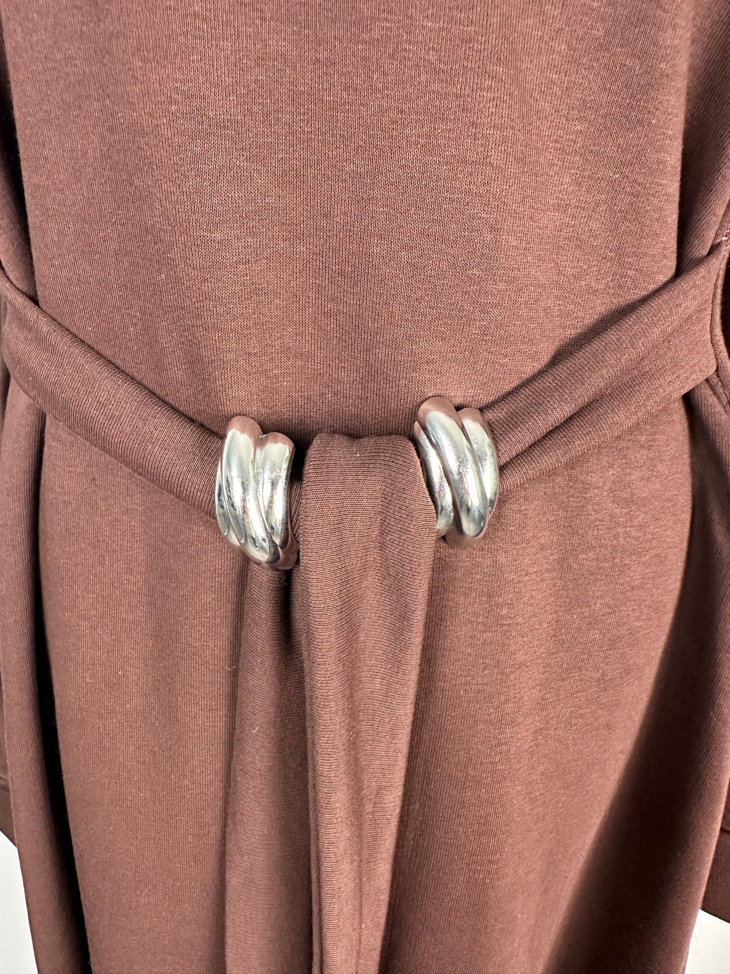 Robe longue ceinturée chocolat