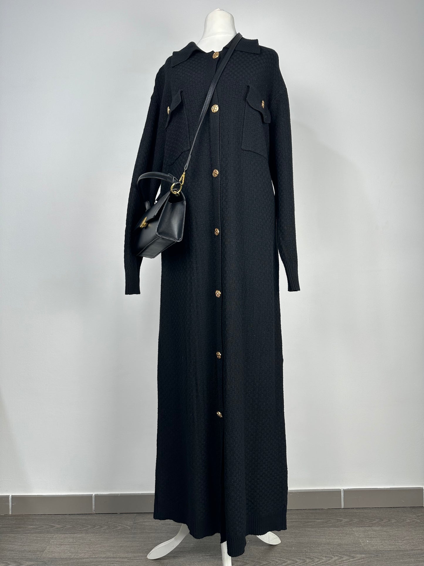 Robe longue boutonnée en maille texturée
