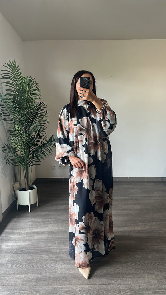 Robe longue fleurie noire doublée