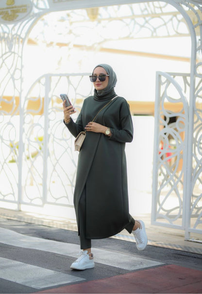 Ensemble pantalon + tunique à col montant