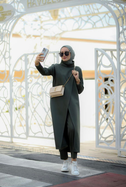 Ensemble pantalon + tunique à col montant