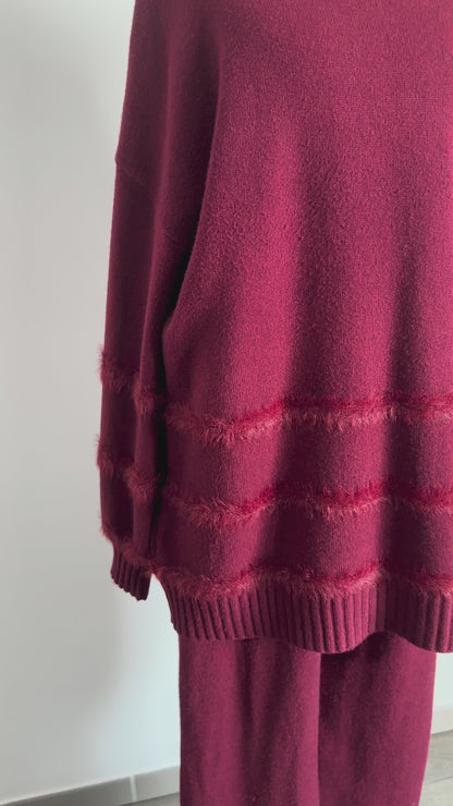 Ensemble 2 pièces avec détails en fourrure