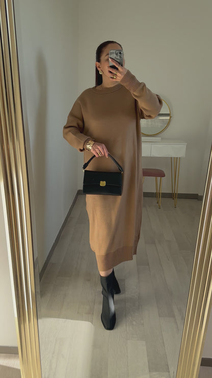 Robe pull camel