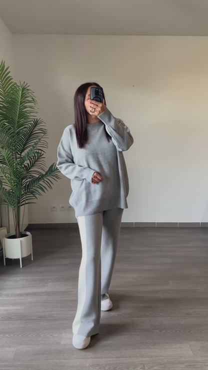 Ensemble pull & pantalon gris clair